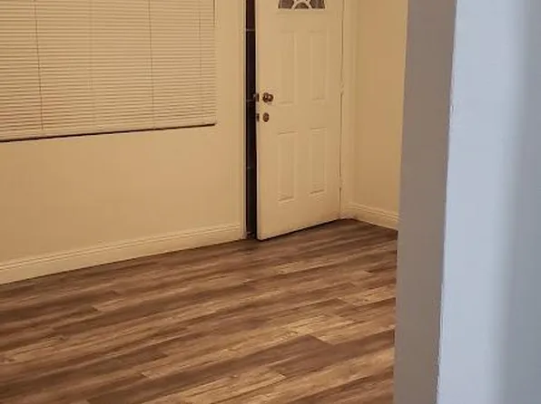 2132 Wengert Ave, Las Vegas, NV 89104