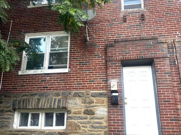 6337 Gardenia St, Philadelphia, PA 19144