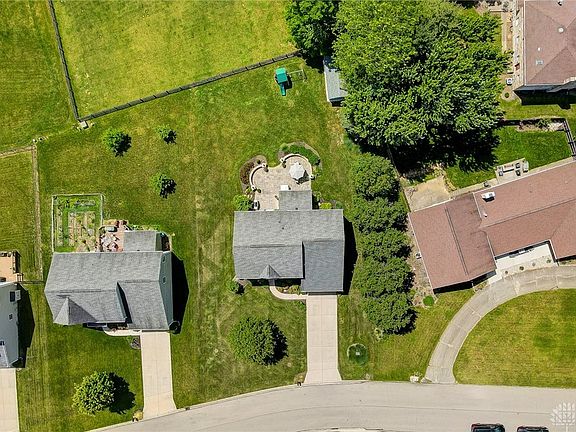 4th image of 156 Southbrook Dr