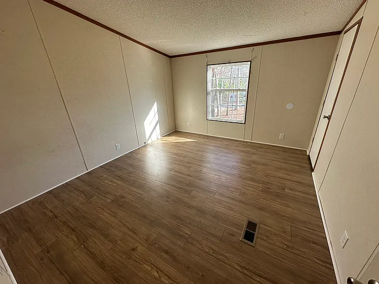 856 Songbird St — Photo 10