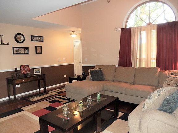 3rd image of 2503 E Hunter Dr #0