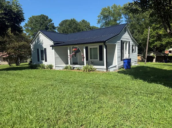 502 West St, Gleason, TN 38229
