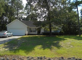 103 Black Walnut Dr, Richlands, NC 28574