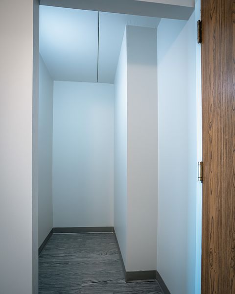 Winnipeg Apartment for rent - 2 Bedrooms — photo 16