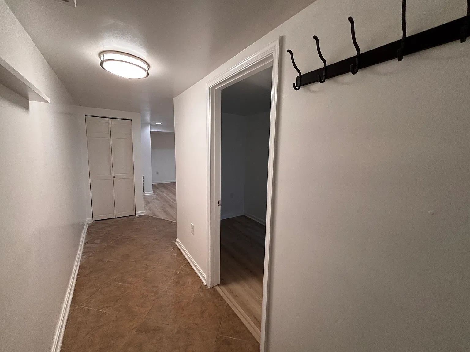 1215 Girard St NW — Photo 3