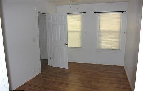 4th image of 172 N Shepherd St