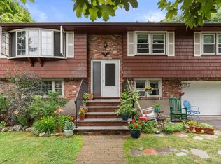 20 Parliament Ln, Woburn, MA 01801