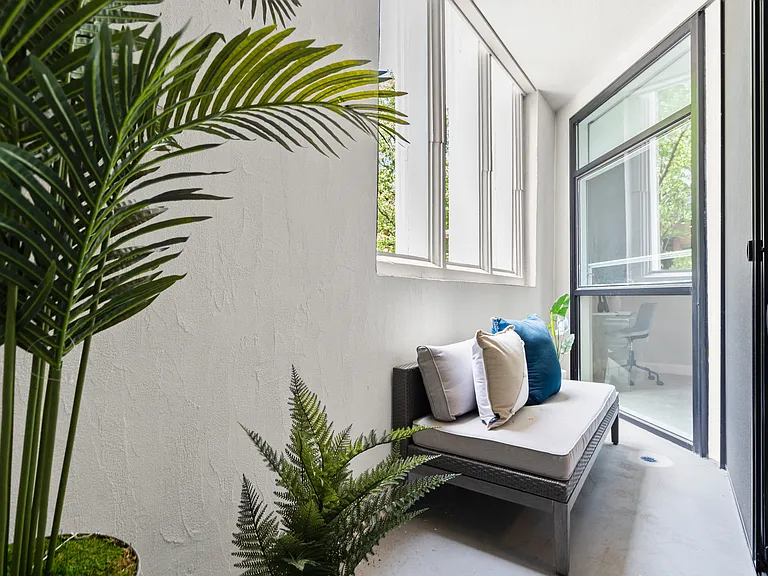 771 Harrison Ave #306 — Photo 14