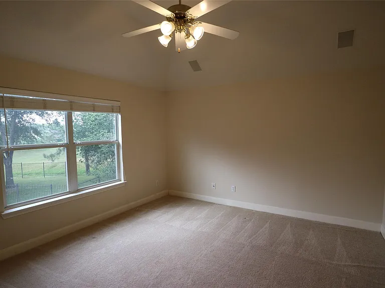 1215 Pelican Hill Ct — Photo 16