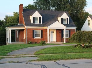 435 Springhill Dr, Lexington, KY 40503