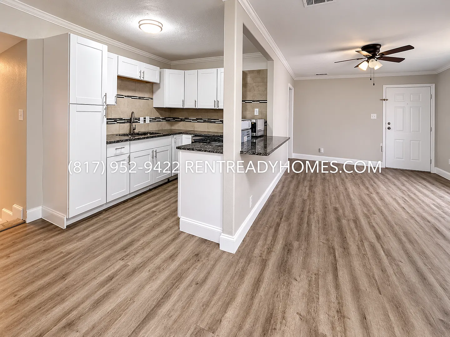 818 NE 17th St - Renovated 3 Bedroom Home in Grand Prairie — Photo 3