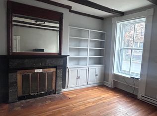 206 Union St APT 2, Schenectady, NY 12305