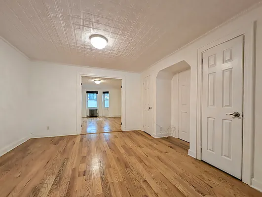 Rented by MySpaceNYC | media 4