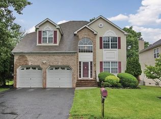 6 Craft Farm Rd, Bridgewater, NJ 08807