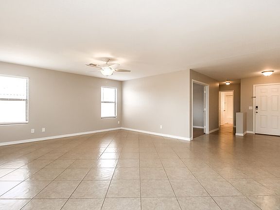 3rd image of 6145 S Wilson Dr