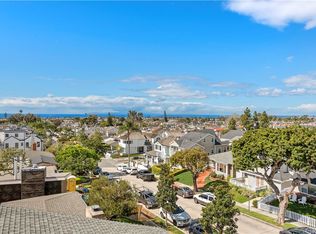 714 Poinsettia Ave #B, Corona Del Mar, CA 92625