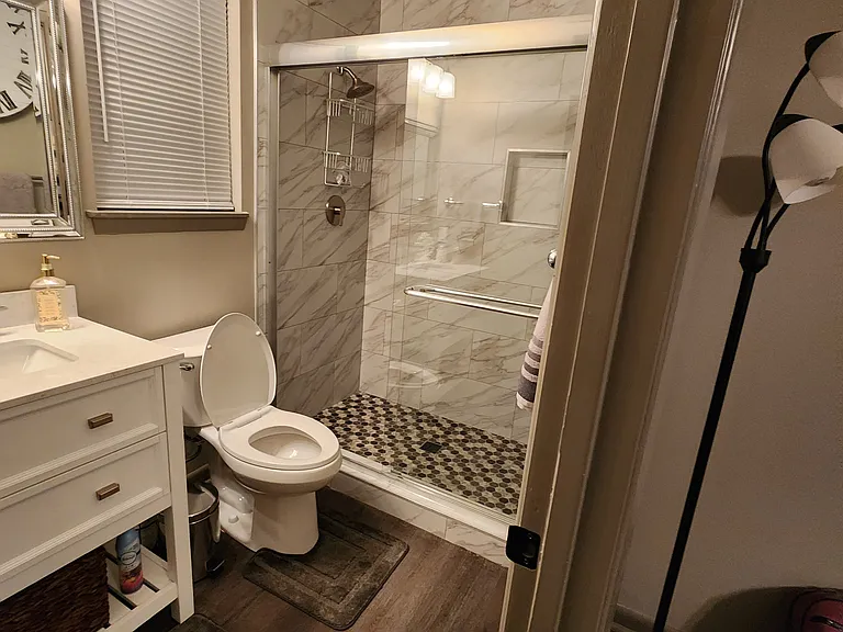 8606 Patricia Lynn Ln — Photo 10