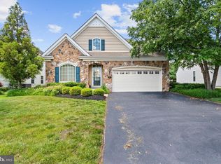 7 Kresson Ct, Berlin, NJ 08009