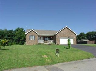 546 Madison Dr, Smithfield, PA 15478