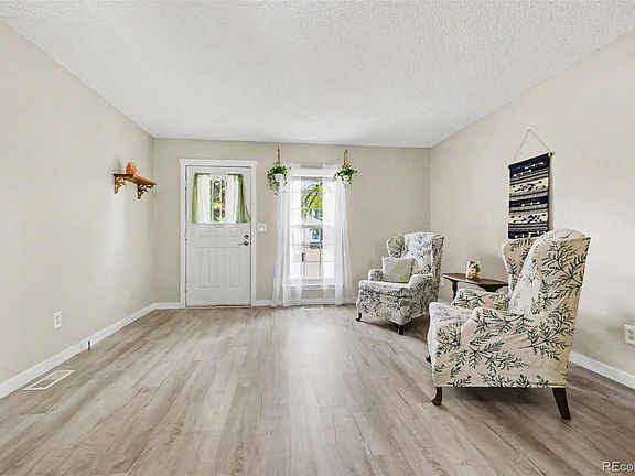 4th image of 10406 W Dartmouth Avenue