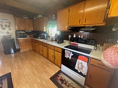 861 Sugar Maple Rd, Camp Creek, WV 25820 | Zillow