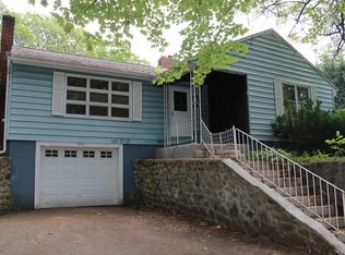 944 New Sherborn Rd, Athol, MA 01331