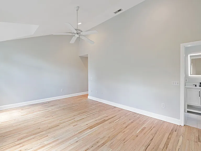 7 Edgewood St #B — Photo 27