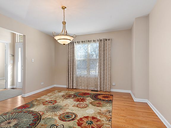 5th image of 2033 Wild Indigo Ln