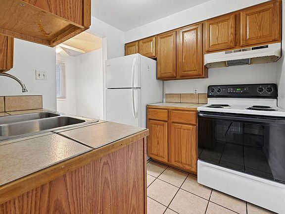 3rd image of 107 Via Linda Vis APT B