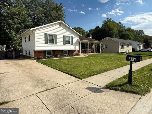 879 Broadfield Dr, Newark, DE 19713