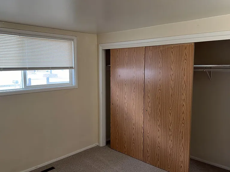 3206 N Hancock Ave — Photo 16