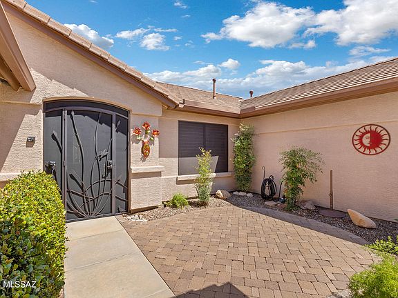 5th image of 63198 E Harmony Dr