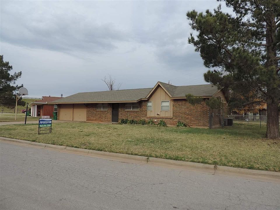 1st image of 1303 Emma Dr