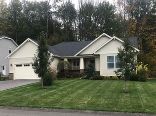 8254 Autumn Ridge Path, Baldwinsville, NY 13027