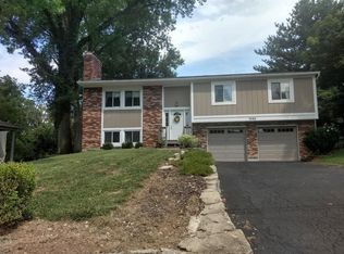 1082 Birney Ln, Anderson Twp, OH 45230