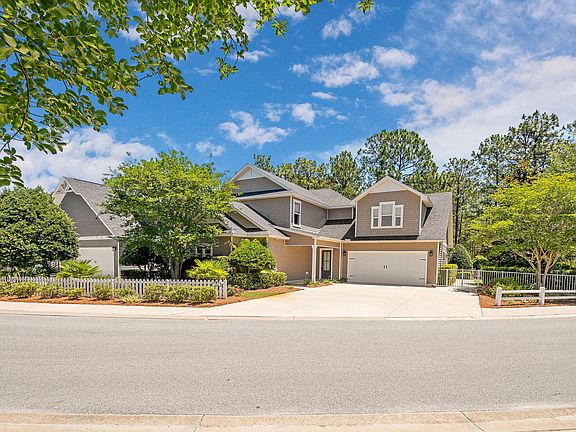 2nd image of 104 Blakely Drew Blvd