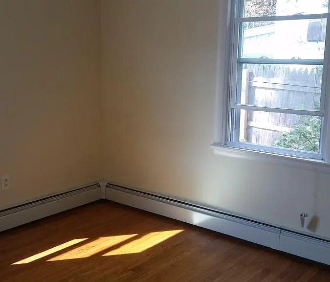 42 Morgan St — Photo 16