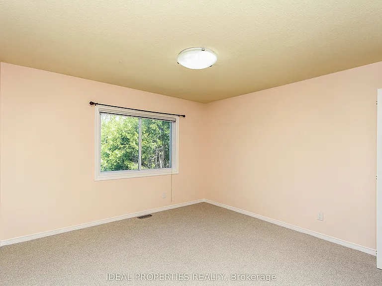 39 Huntings End Ave — Photo 34