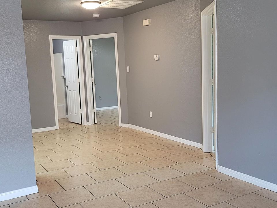 1st image of 239 E Craven Ave
