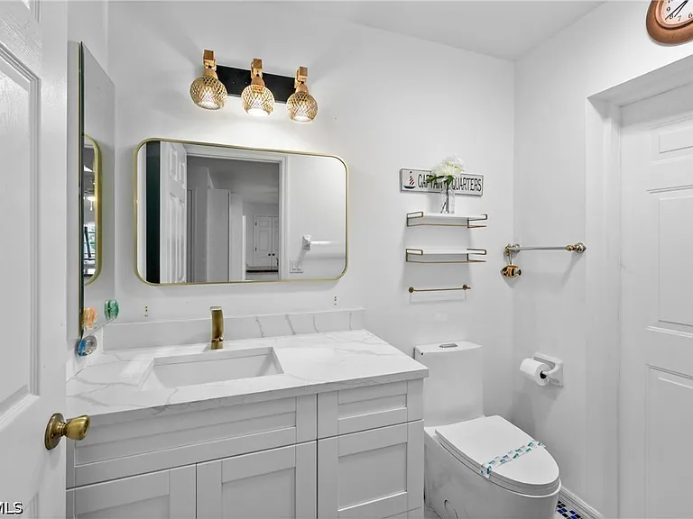 2423 Everest Pkwy — Photo 17