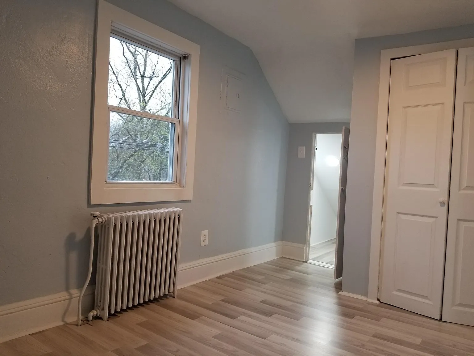2 bed, $1,985 — Photo 2