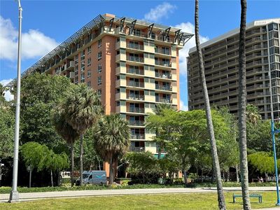 2951 S Bayshore Dr #206, Miami, FL, 33133