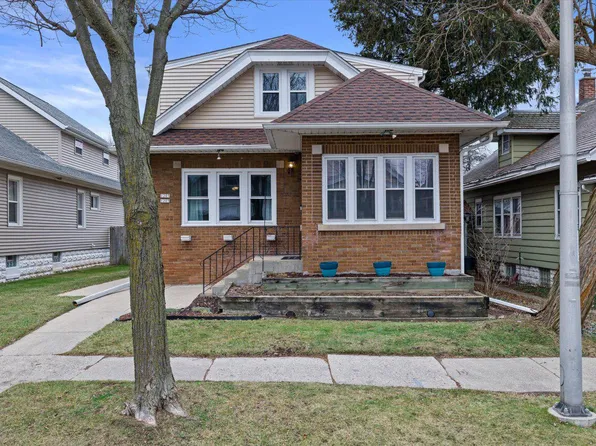 1203 South 73rd STREET #1205, West Allis, WI 53214