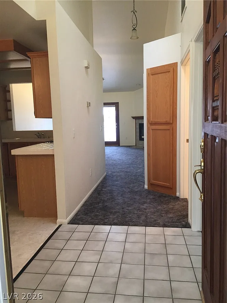 2 bed, 2.0 bath, 1220 sqft, $1,550 — Photo 2