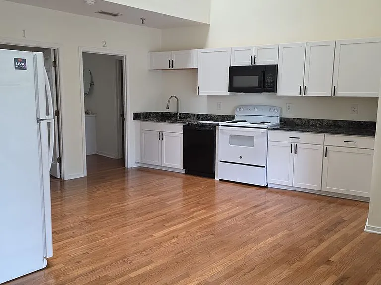 610 Rugby Rd #D — Photo 4