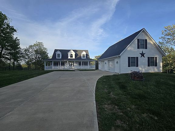 3rd image of 9699 Washington Trace Rd