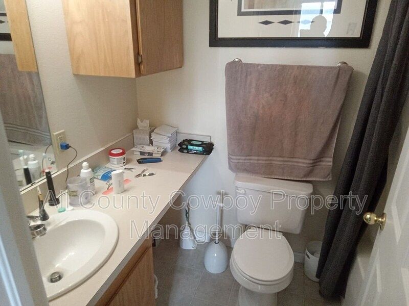 2nd image of 1665 N 5th St APT 204