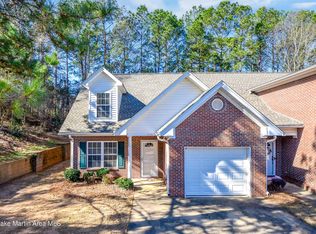 2428 E University Dr, Auburn, AL 36830