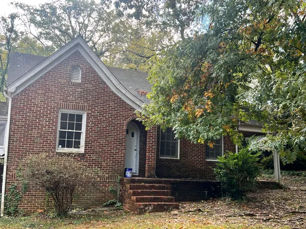 640 Vinewood Pl, Charlotte, NC 28205