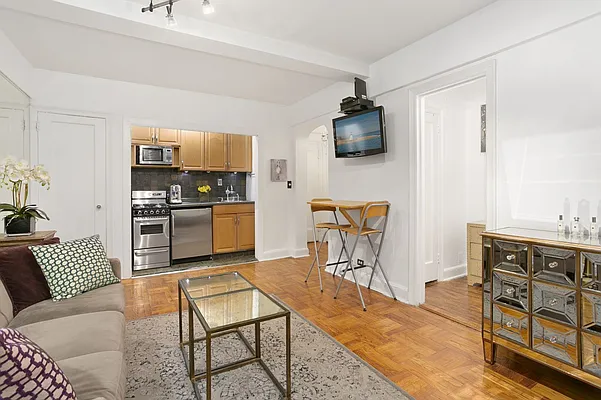 Sold by Citi Habitats | media 2